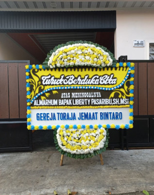 Papan Bunga Duka di Yosomulyo