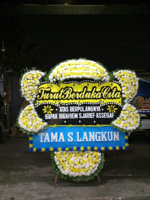 Papan Bunga Duka di Yosomulyo